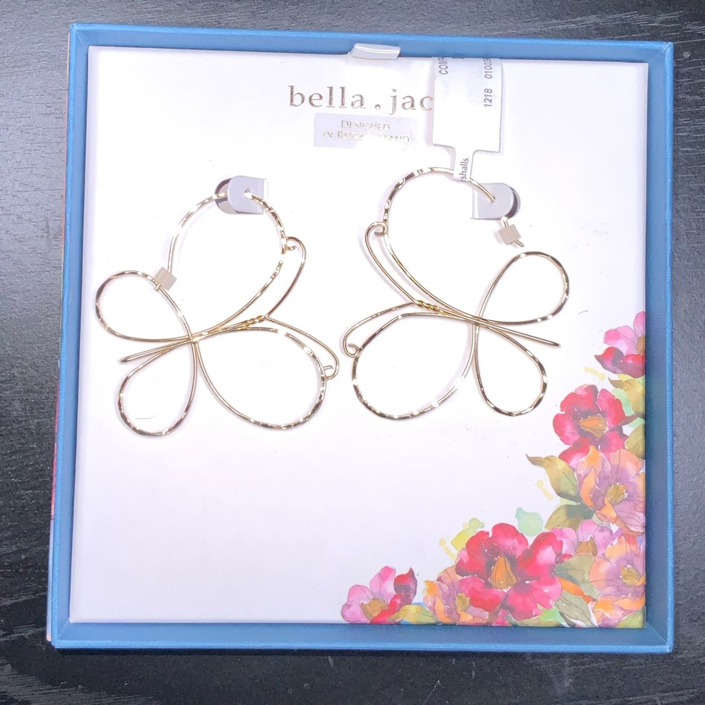 Butterfly style hoops